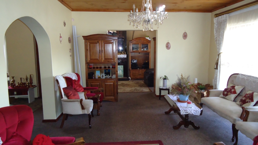 3 Bedroom Property for Sale in Gustrouw Western Cape